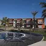 Sunset Village - & 4*