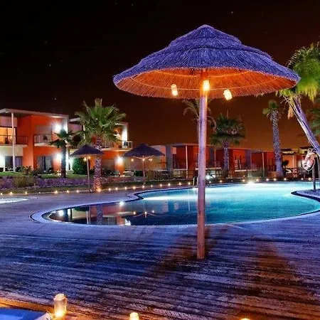 假日公园 Sunset Village - & 4*