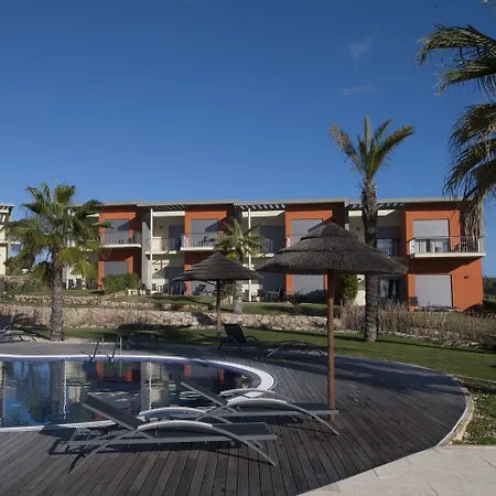 Sunset Village - & 4*