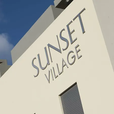 Holiday park Sunset Village - &